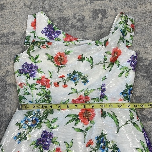 NWT Black Halo Jackie O Sheath Dress in Garden Party Sequin Sparkle Sz 4 - Picture 9 of 16